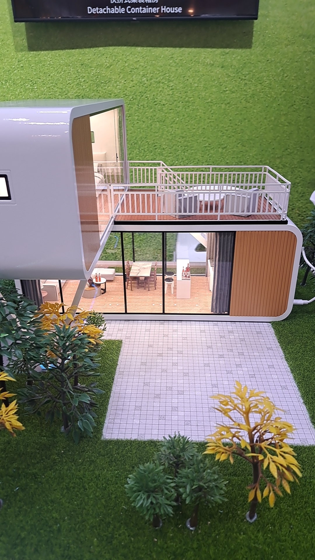 Kapselikodit ja saunat: Kantonin messujen kompakti tulevaisuus, vaihe 2.